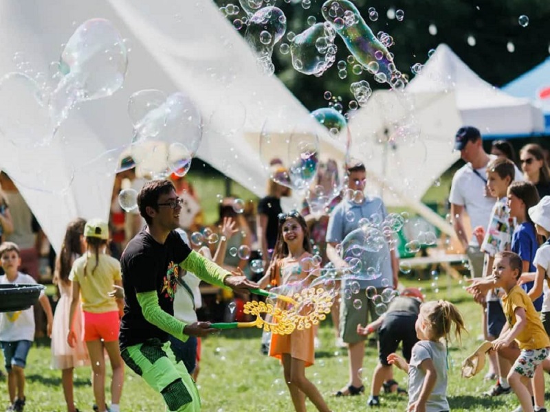 Charity performance 19